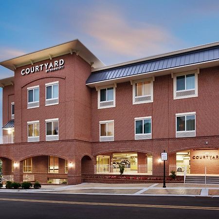 Courtyard By Marriott Atlanta Duluth Downtown Hotel Buitenkant foto